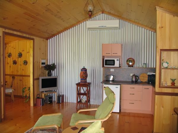 Tuckeroo Cottages | park | 115 Forest Home Rd, Rathdowney QLD 4287, Australia | 0754636263 OR +61 7 5463 6263