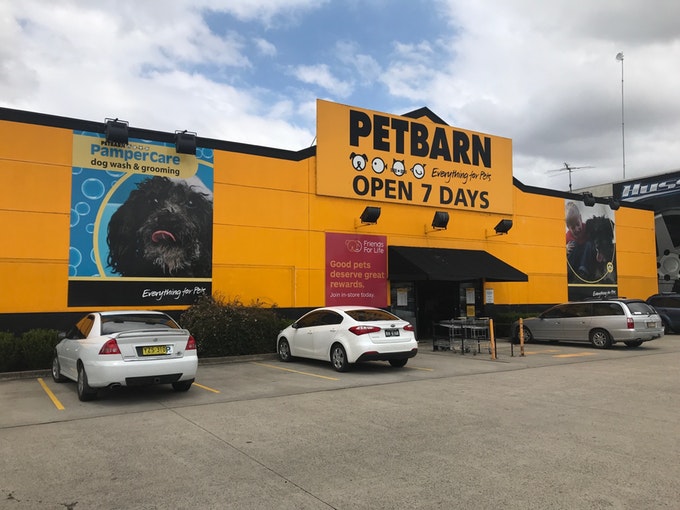 Petbarn Hoxton Park | pet store | 1/176 Hoxton Park Rd, Prestons NSW 2170, Australia | 0296079173 OR +61 2 9607 9173