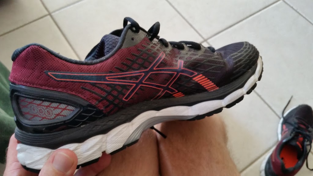 asics outlet harbour town