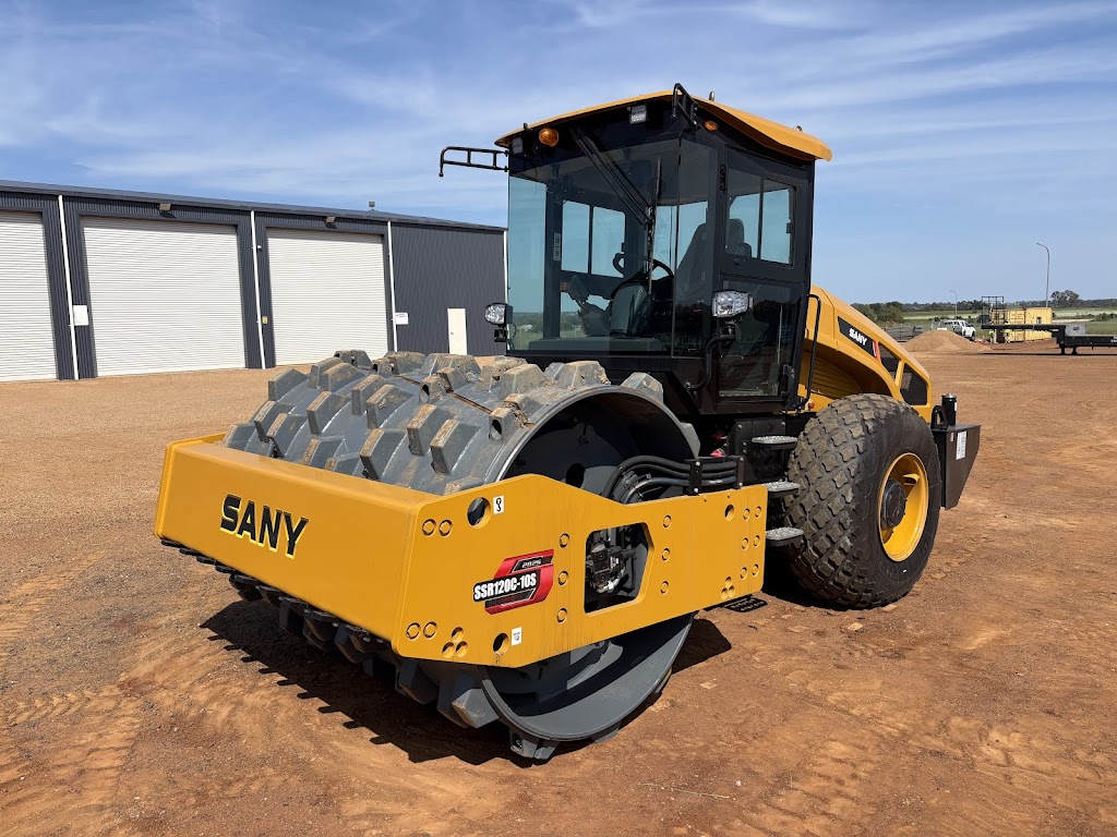 Central West Machinery | 7 Allen Rd, Dubbo NSW 2830, Australia | Phone: 0439 033 720