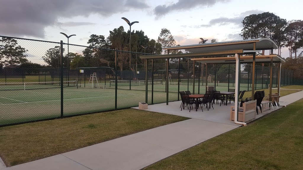 Miami Tennis Club | school | 26 Courtside Dr left off, Pizzey Dr, Mermaid Waters QLD 4218, Australia | 0755722133 OR +61 7 5572 2133