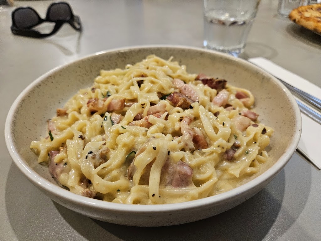 Ciccio’s Woodfire Pizzeria & Bar | 141 Nepean Hwy, Aspendale VIC 3195, Australia | Phone: (03) 9580 2085