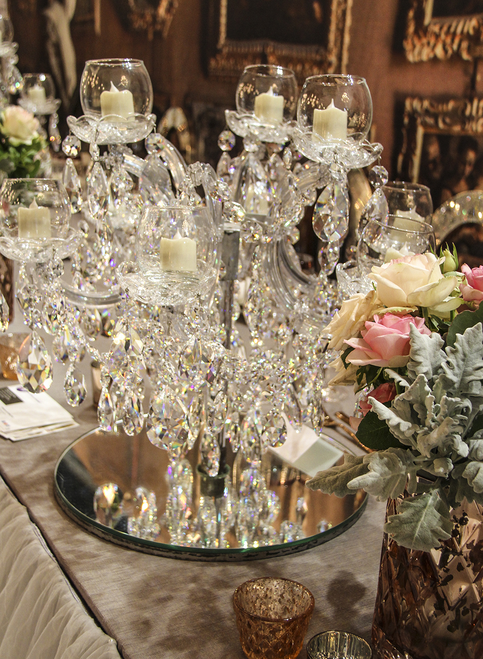 Chandeliers To Die For | home goods store | 212 New South Head Rd, Edgecliff NSW 2027, Australia | 0293280333 OR +61 2 9328 0333