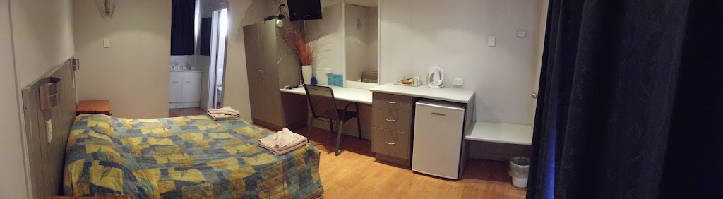 Leo Hotel Motel | 16 Capella St, Clermont QLD 4721, Australia | Phone: (07) 4983 1566