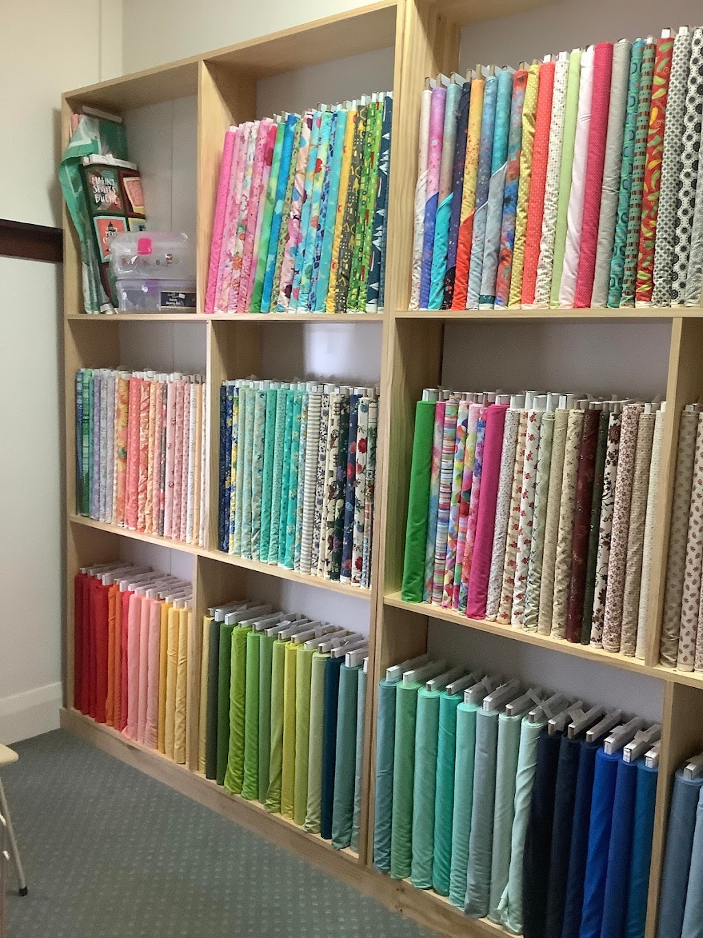 Handa Crafts and Curtains | 10 Wilga St, Gulargambone NSW 2828, Australia | Phone: 0484 899 472