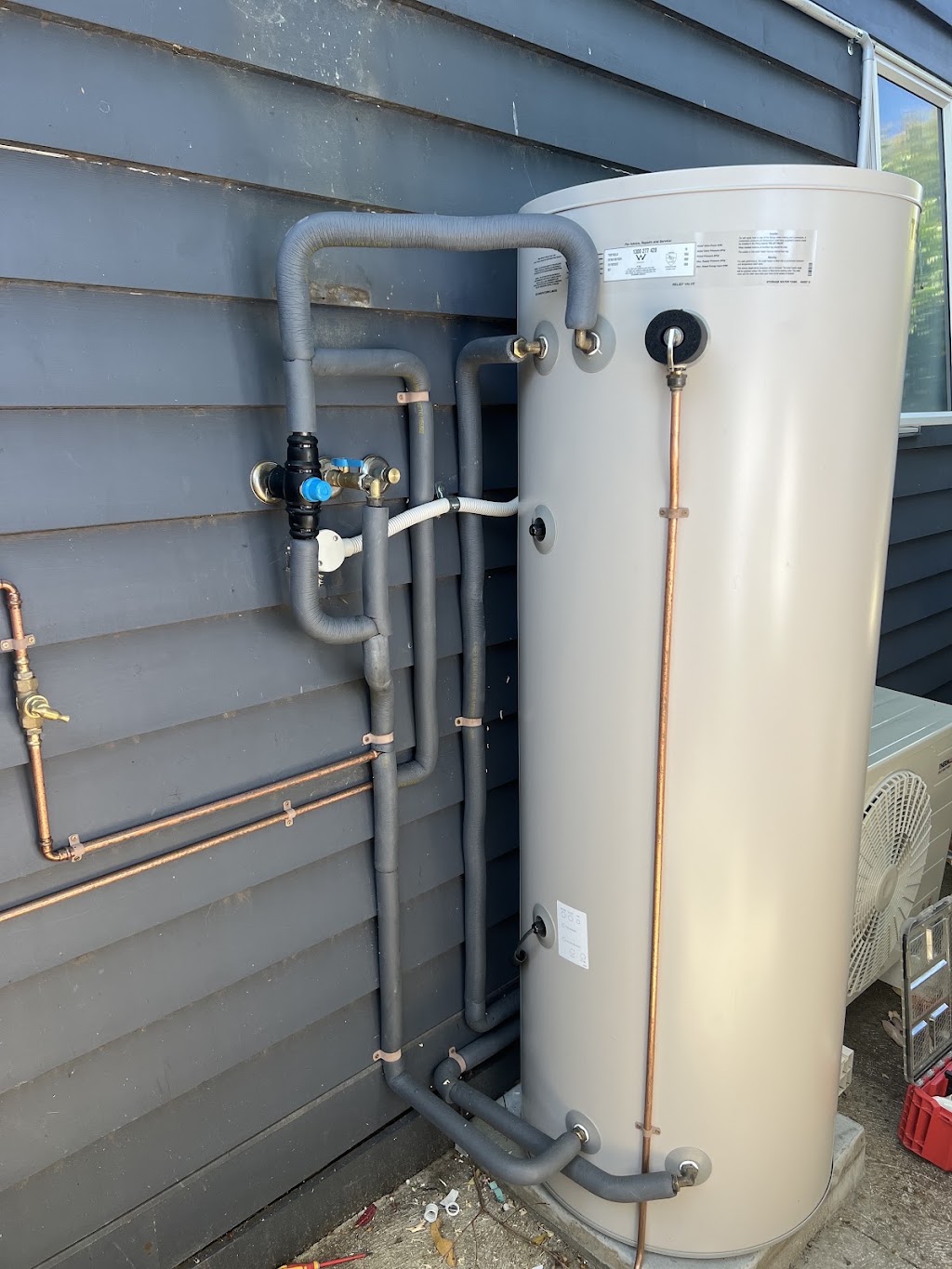 Geelong Heat Pumps | 21/23 Gregory Ave, Newtown VIC 3220, Australia | Phone: 0411 375 484