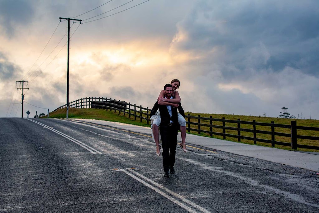 Maleny Wedding Photography | 17 Lorikeet Ln, Maleny QLD 4552, Australia | Phone: 0455 500 007