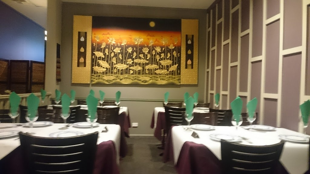 Fresh Chilli Thai Restaurant (Laverton) | restaurant | 1/1-5 Aviation Rd, Laverton VIC 3028, Australia | 0393693796 OR +61 3 9369 3796