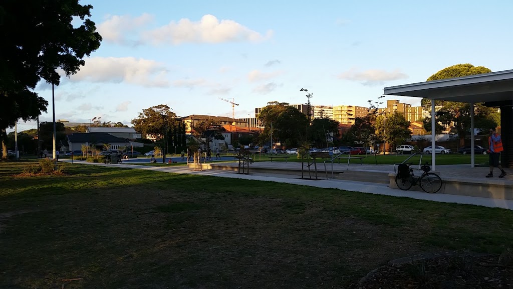 John Calopedos Memorial Playground | 2R Edward Ave, Kensington NSW 2033, Australia | Phone: 1300 722 542
