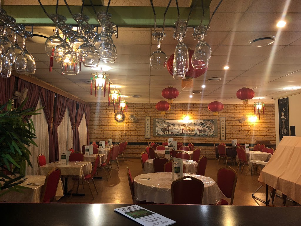River Garden Chinese Restaurant Tocumwal | restaurant | 31 Deniliquin Rd, Tocumwal NSW 2714, Australia | 0358742638 OR +61 3 5874 2638