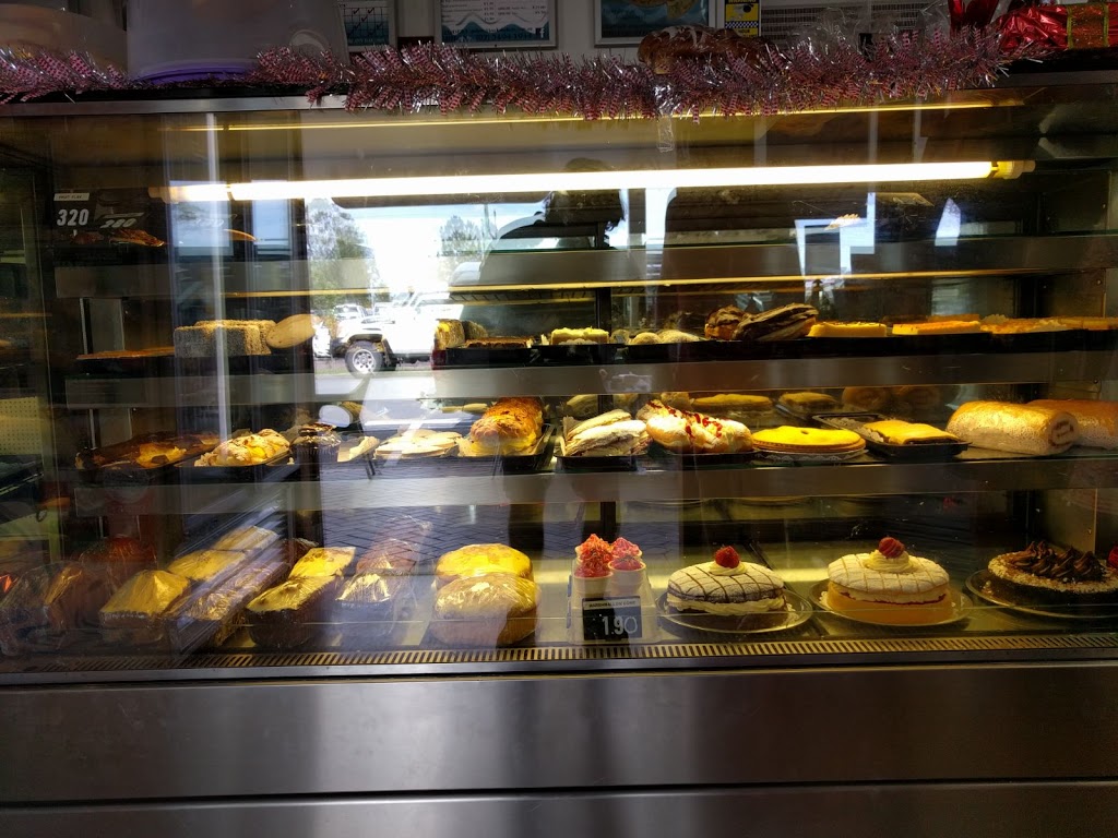 Bucks Bakery | bakery | 26 Cribb St, Landsborough QLD 4550, Australia | 0754941944 OR +61 7 5494 1944