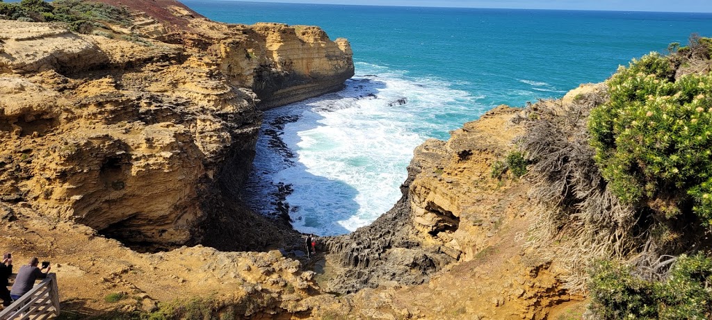 Port Campbell Beach | 32 Cairns St, Port Campbell VIC 3269, Australia | Phone: 0497 368 674