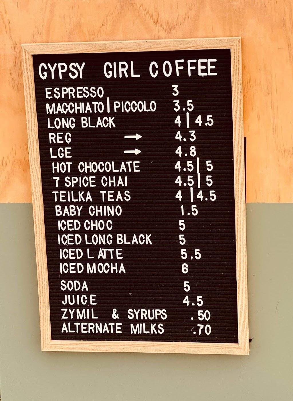 Gypsy Girl Coffee | cafe | 710 Esplanade, Lota QLD 4179, Australia | 0402690238 OR +61 402 690 238