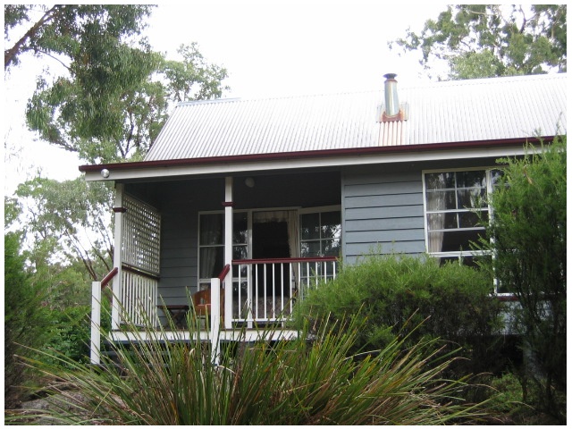 Diamondvale Cottages Stanthorpe | lodging | 26 Diamondvale Rd, Diamondvale QLD 4380, Australia | 0746813367 OR +61 7 4681 3367