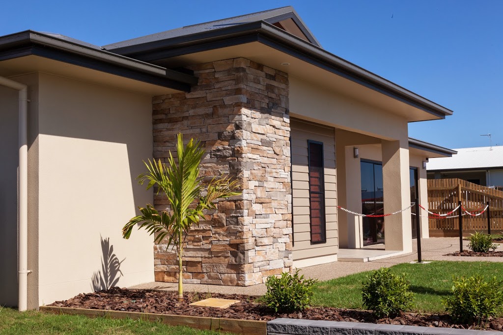 Latitude 20 Homes | general contractor | 24 Pearle Pl, Bowen QLD 4805, Australia | 0747865565 OR +61 7 4786 5565