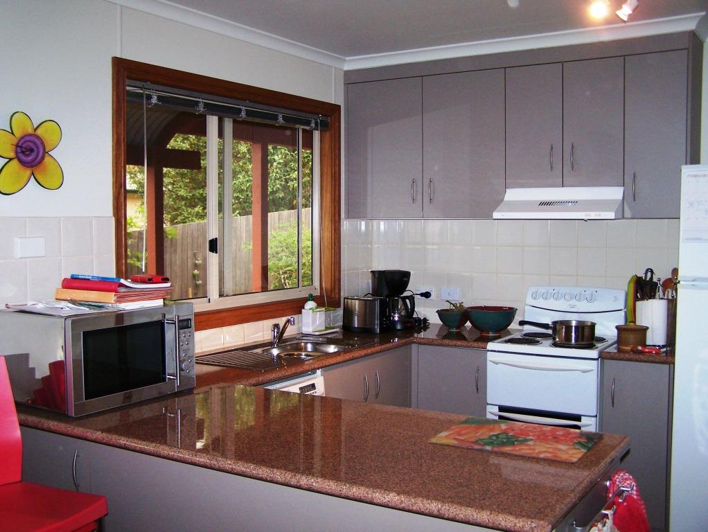 Monaro Cottage | 6 Bungo St, Eden NSW 2551, Australia | Phone: 0421 027 867