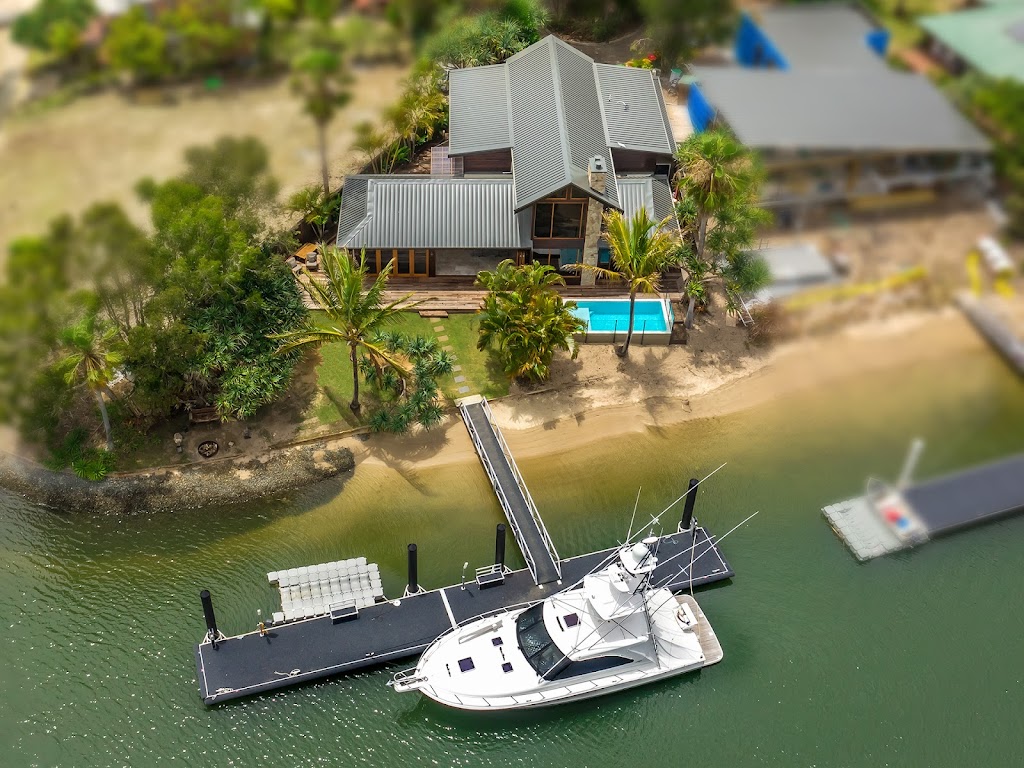 South Stradbroke Island Paradise | 20 Livistona Ct, South Stradbroke QLD 4216, Australia | Phone: 0434 707 506