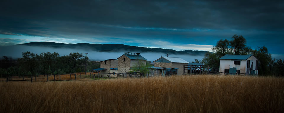 Roseneath Farm Stay | 6973 Bruxner Hwy, Dumaresq Valley NSW 2372, Australia | Phone: 0427 422 639