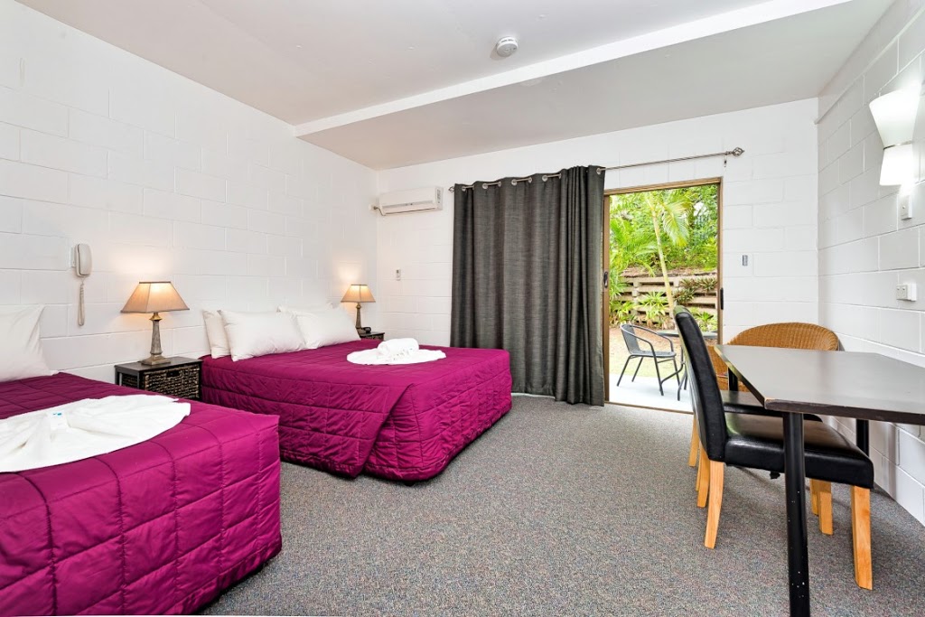 Aaron Motel | lodging | 6 Scenery St, Gladstone Central QLD 4680, Australia | 0749721411 OR +61 7 4972 1411