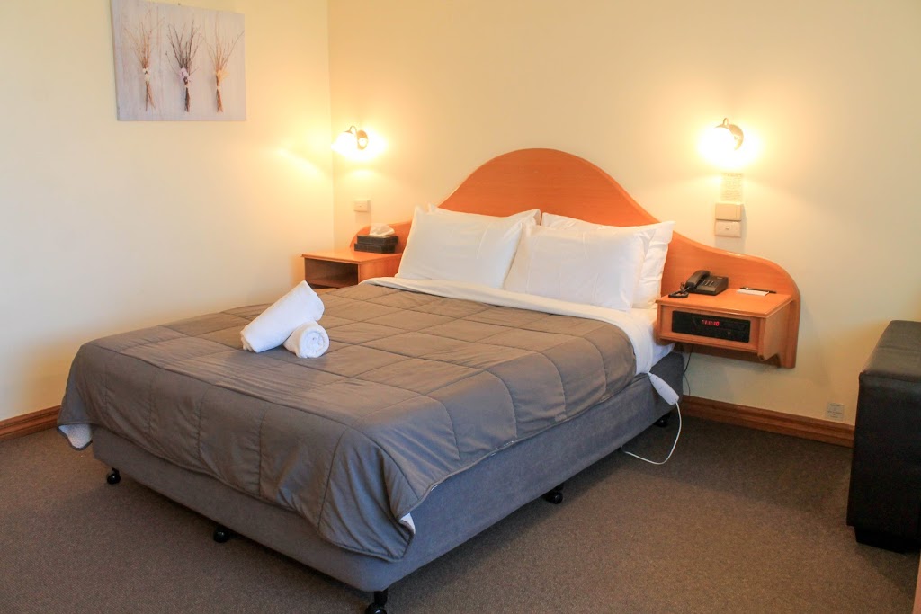 St Georges Motor Inn | lodging | 334 St Georges Rd, Thornbury VIC 3071, Australia | 0394168233 OR +61 3 9416 8233