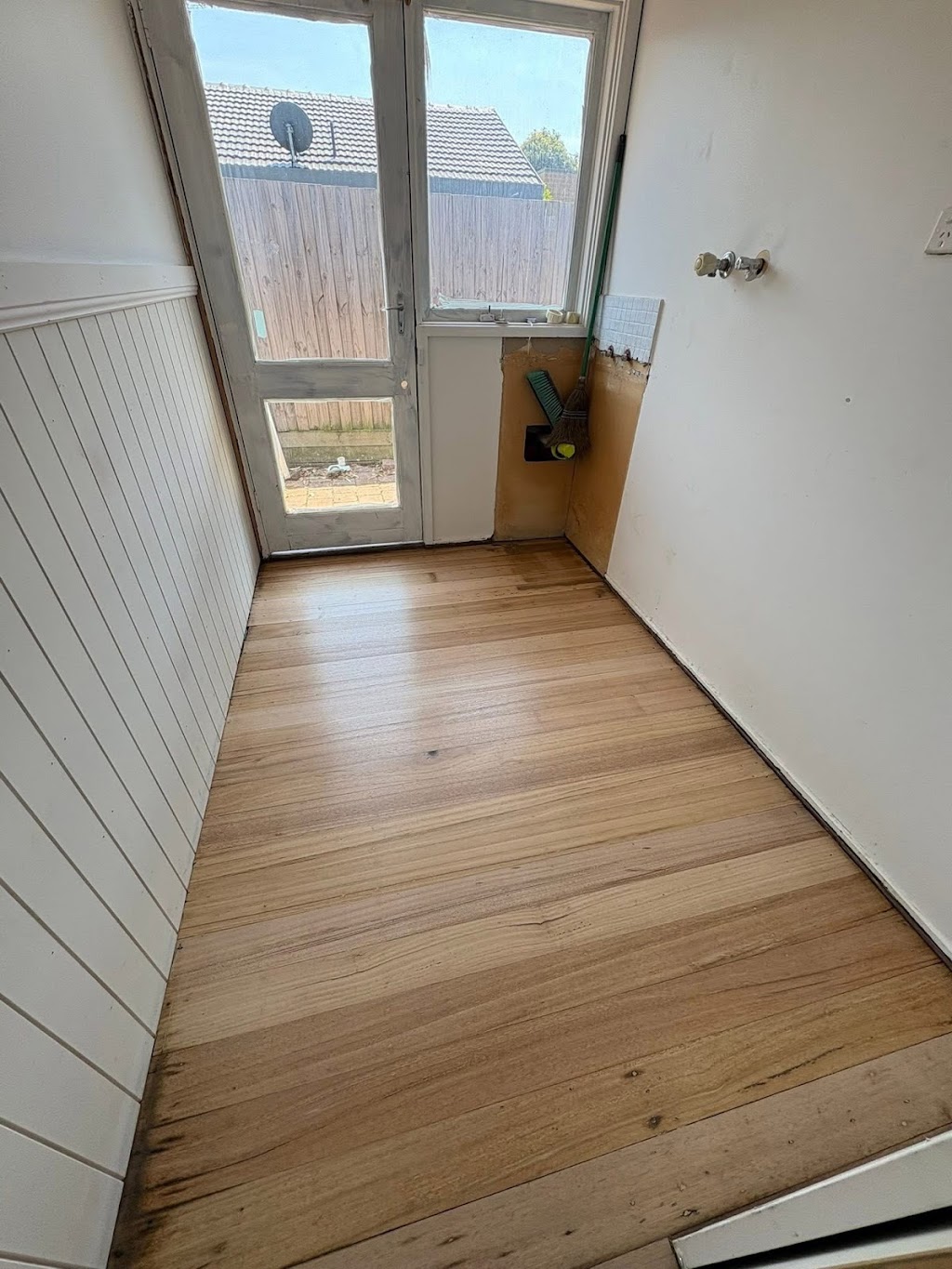 France Maya Floors | 5 Railway Rd, Caldermeade VIC 3984, Australia | Phone: 0417 493 662