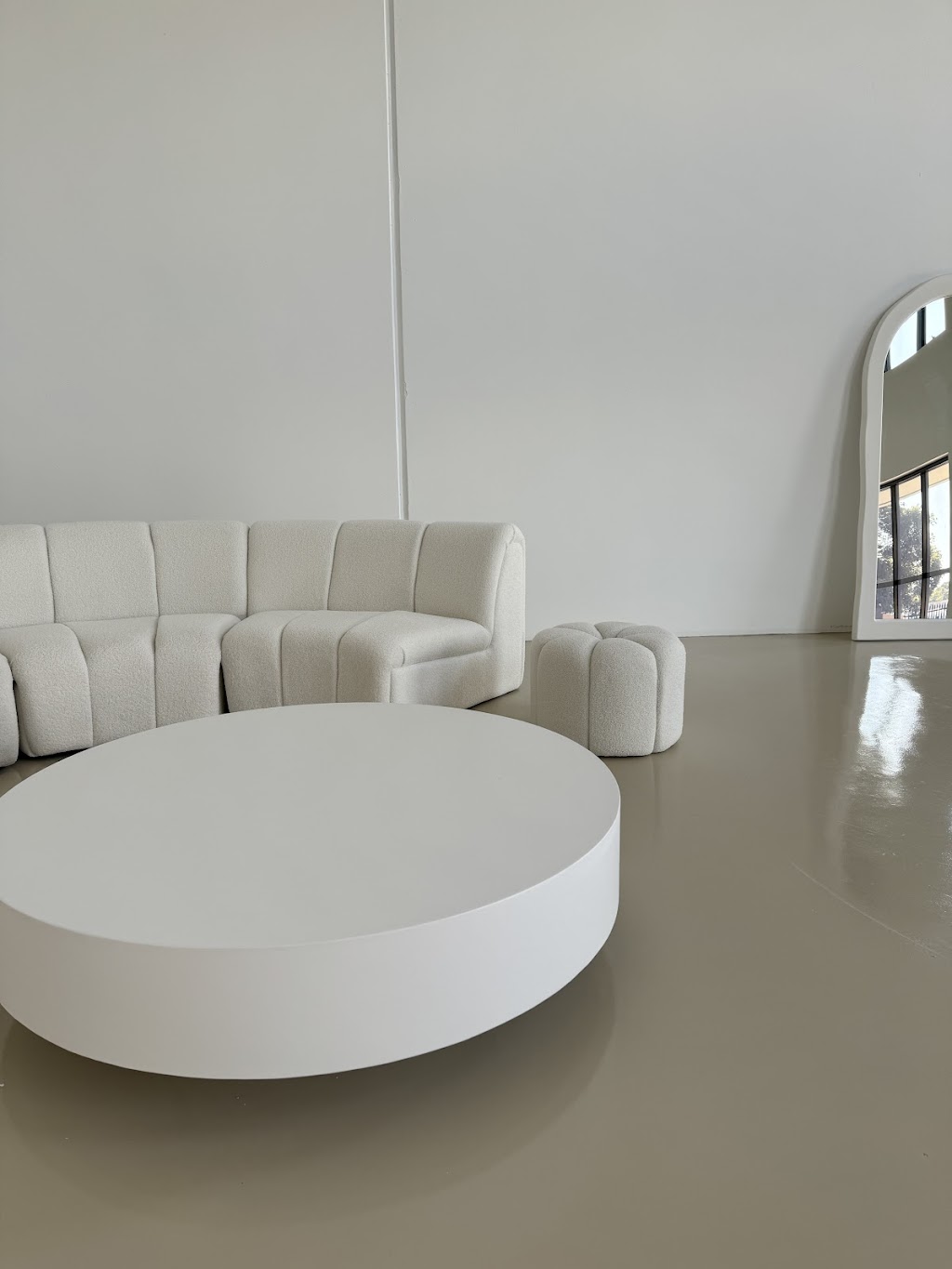 Olympus Studio | Unit 1/42 Jack Williams Dr, Penrith NSW 2750, Australia | Phone: 0450 137 848