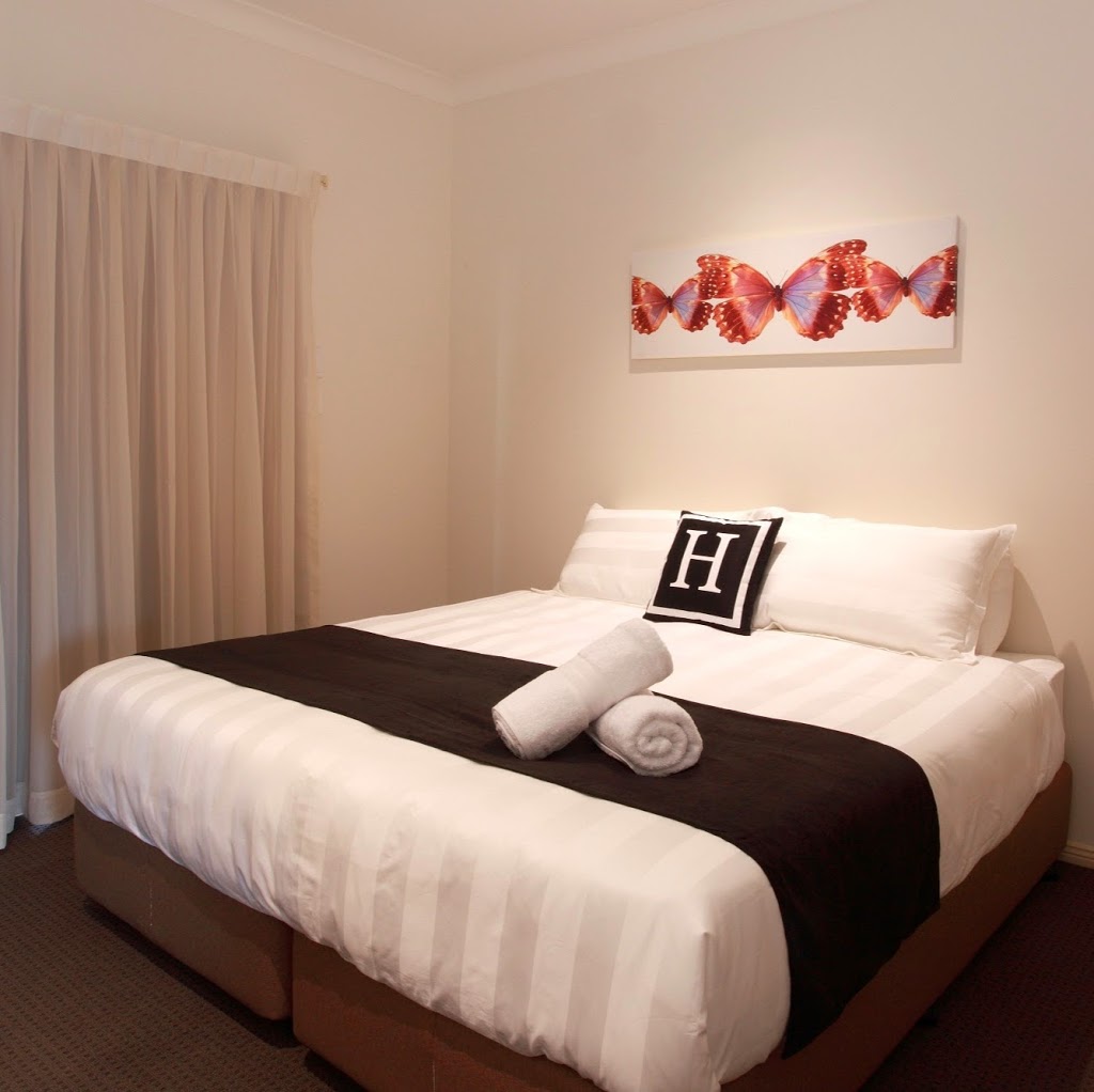 H Boutique Hotel | lodging | 770 McDonalds Rd, Pokolbin NSW 2320, Australia | 0249986969 OR +61 2 4998 6969