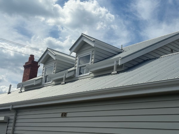Traditional Stick Roof | 10 Sandhill St, Armstrong Creek VIC 3217, Australia | Phone: 0457 523 919