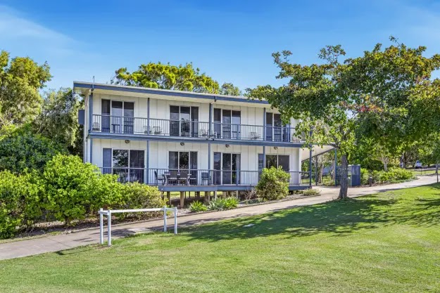 Copperfield House | The Haven, 37 Haven Rd, Emu Park QLD 4710, Australia | Phone: 0438 507 917