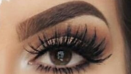 Fairouz Threading and Eyelashes | Shop 20A Kenmore Village Shopping Centre, 9 Brookfield road, Kenmore QLD 4069, Australia | Phone: 0431 767 576