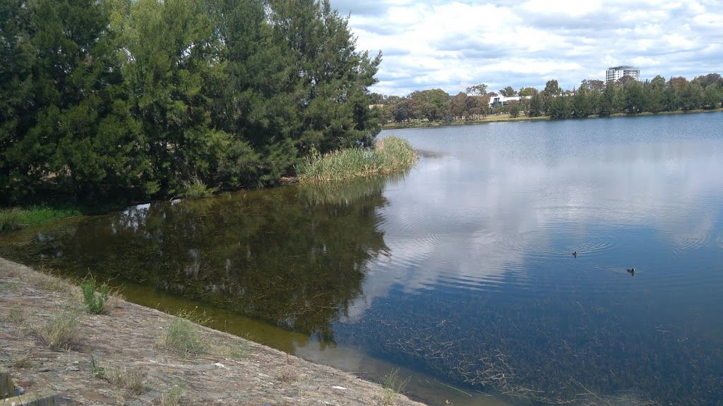 Yerrabi Pond | park | Yerrabi Pond,, Canberra ACT 2912, Australia | 132281 OR +61 132281
