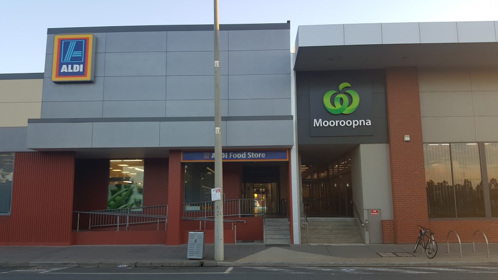 Woolworths Mooroopna | supermarket | 91/101 McLennan St, Mooroopna VIC 3629, Australia | 0358256704 OR +61 3 5825 6704