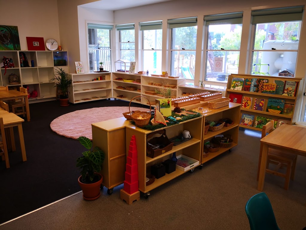Bilingual Montessori Early Learning | school | 76-86 Croydon Hills Dr, Croydon Hills VIC 3136, Australia | 0455328828 OR +61 455 328 828
