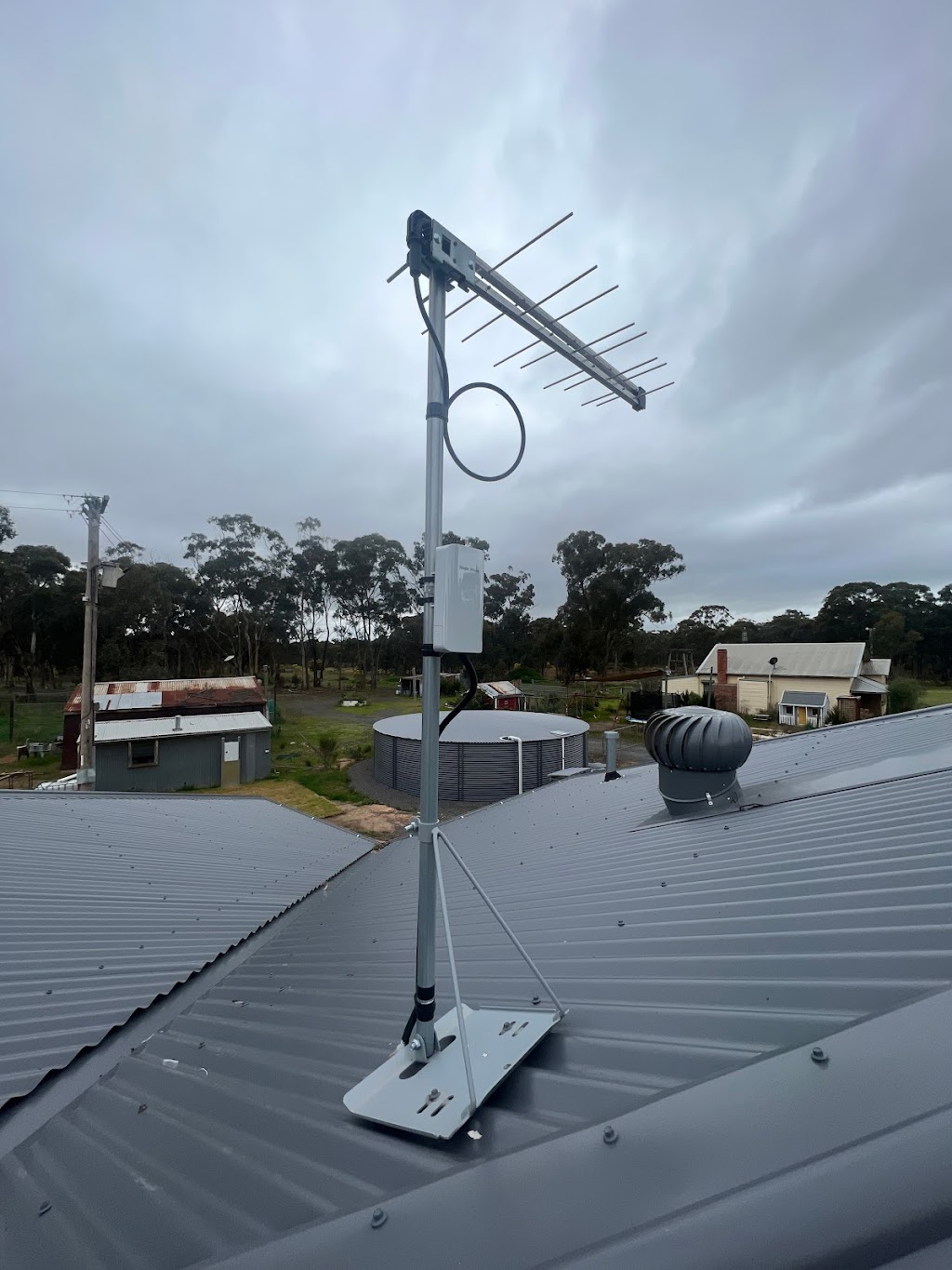 Taggart Tv And Data Electrical | 688 Strathlea Rd, Strathlea VIC 3364, Australia | Phone: 0437 107 773