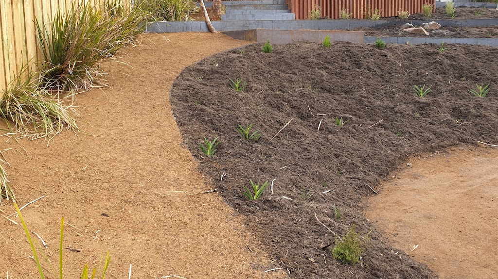 Little Forest Landscaping | 28 Lalwinya Rd, Mount Nelson TAS 7007, Australia | Phone: 0448 569 428