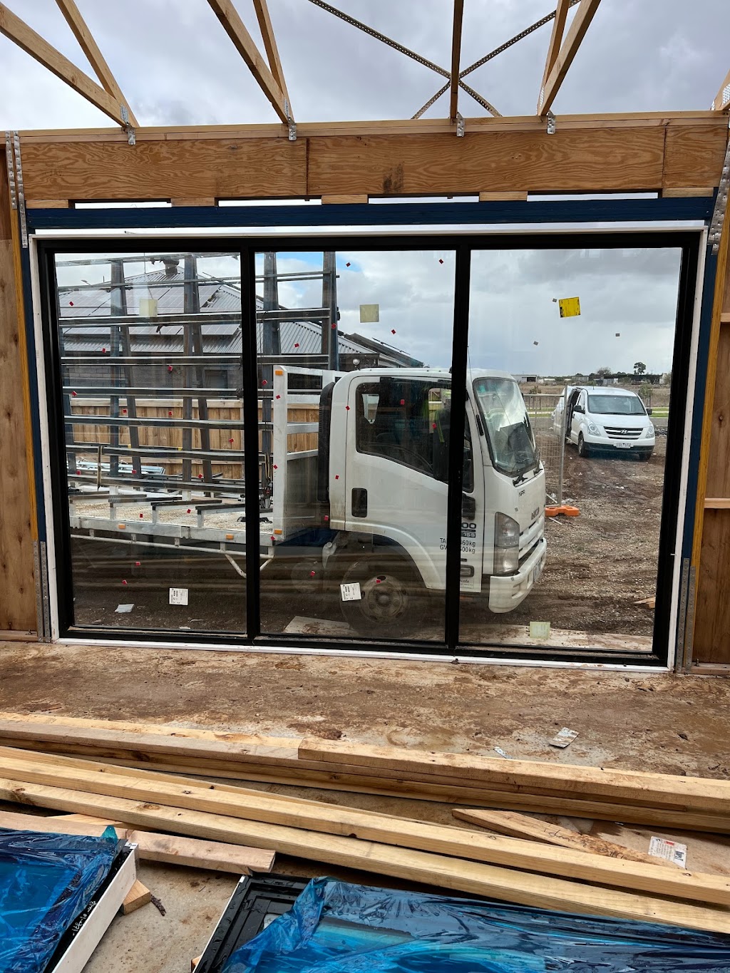 Delta Aluminium Windows and Doors | point of interest | 65A McDougall Rd, Sunbury VIC 3429, Australia | 0412608822 OR +61 412 608 822