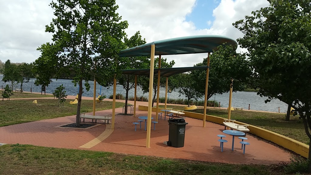 Yerrabi Pond Park | park | 76C Phyllis Ashton Cct, Gungahlin ACT 2912, Australia