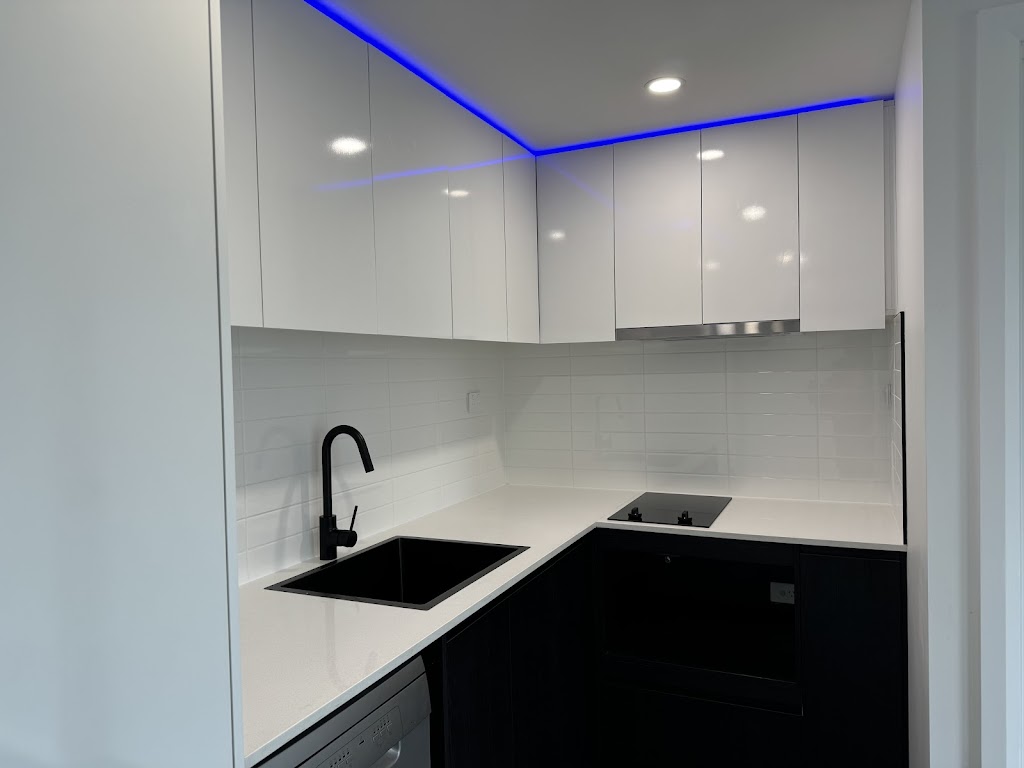 J&B Tiling | Surf Beach NSW 2536, Australia | Phone: 0412 713 845