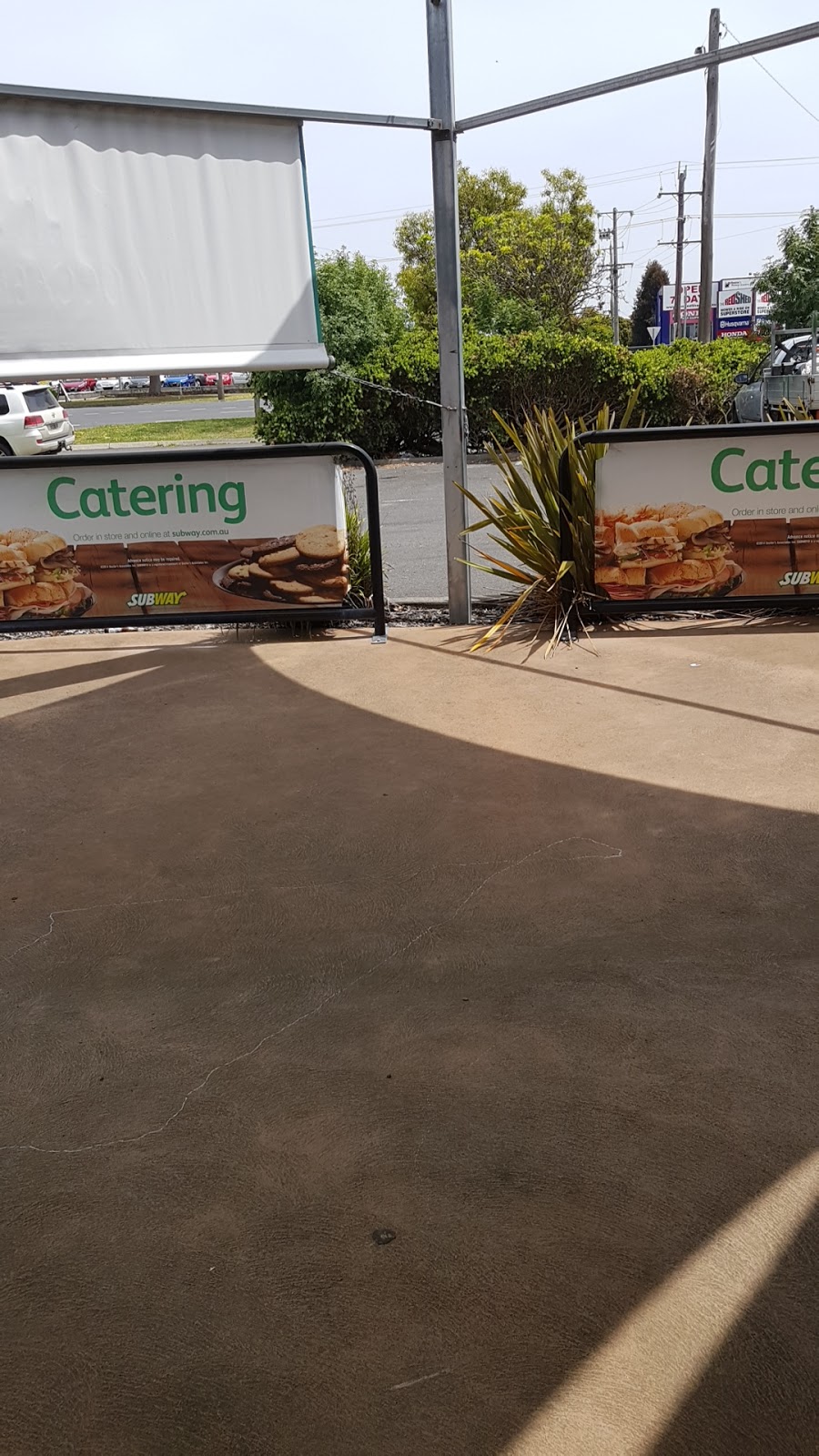 Subway | restaurant | 216 S Gippsland Hwy, Cranbourne VIC 3977, Australia | 0359952000 OR +61 3 5995 2000