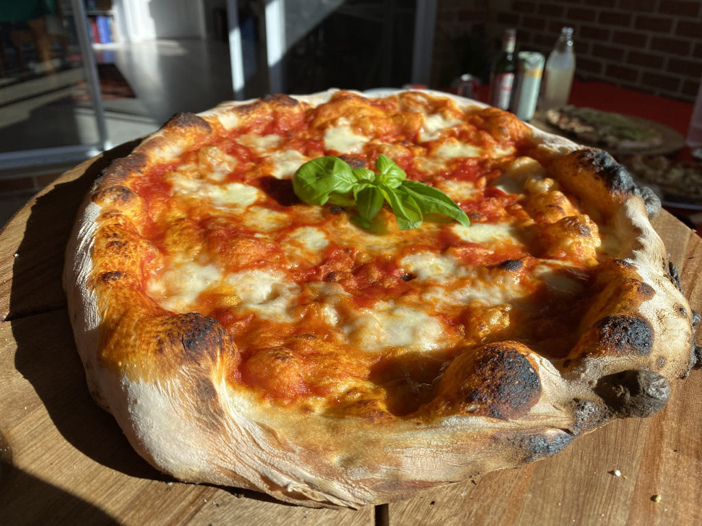 Pizzettaro | 114 Taylor Ave, New Berrima NSW 2577, Australia | Phone: 0401 145 404