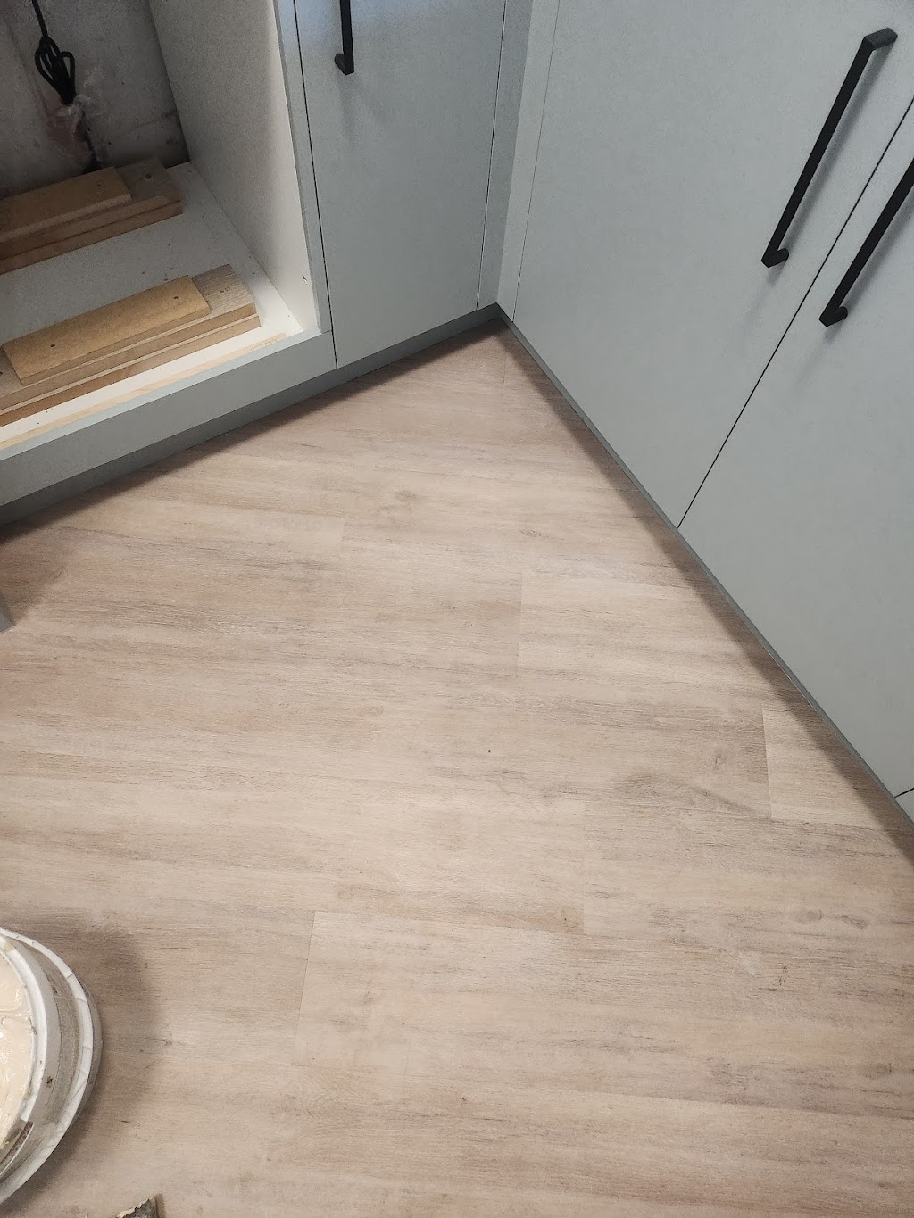 Comfort carpet | 1520 Burragorang Rd, Oakdale NSW 2570, Australia | Phone: 0405 424 542