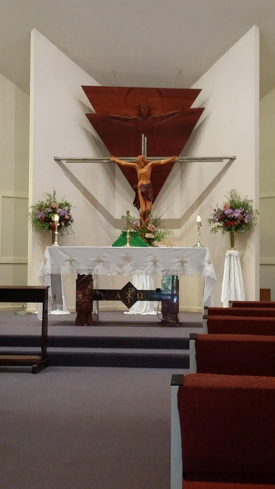St Mary’s Catholic Church | church | 58 Clegg Rd, Mount Evelyn VIC 3796, Australia | 0397362850 OR +61 3 9736 2850