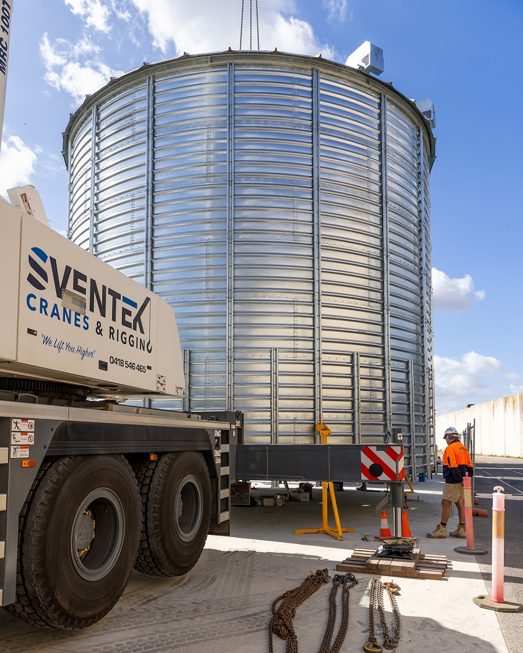 Sventek Cranes & Rigging PTY LTD | 10 Hillbrick Rd, Garfield VIC 3814, Australia | Phone: (03) 5629 1064