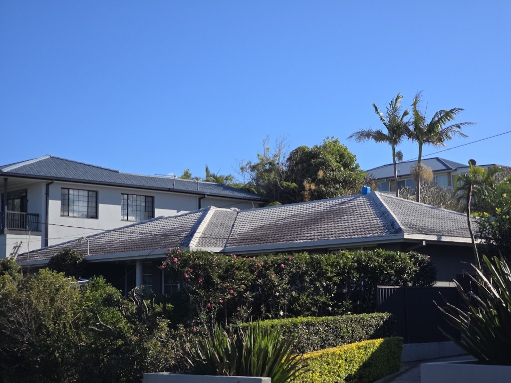 J&F pressure cleaning & softwashing | Blackbutt Ave, Sandy Beach NSW 2456, Australia | Phone: 0434 522 797