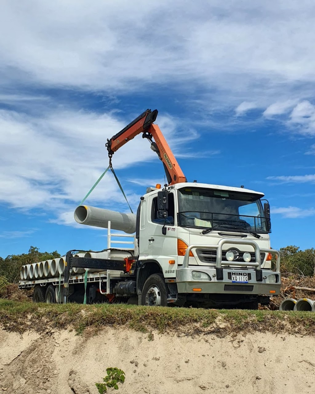 Crichton Cranes & Trucks | moving company | 31 Spearmint St, Griffin QLD 4503, Australia | 0427069491 OR +61 427 069 491