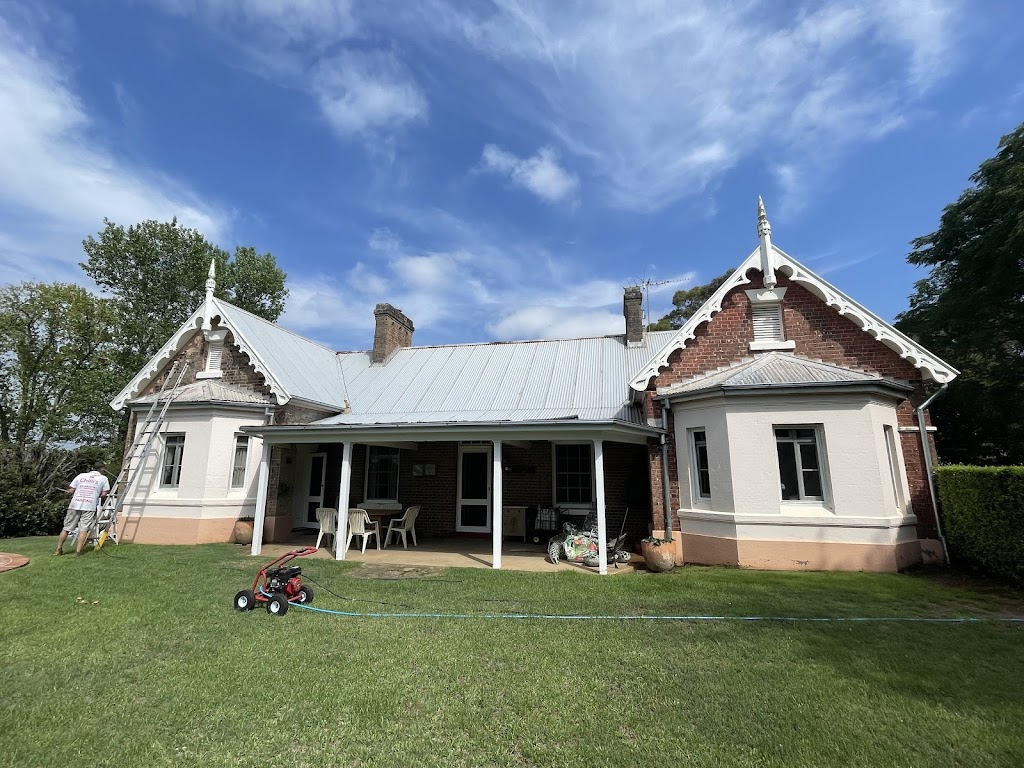 Chillis Painting & Decorating | 7 Damour St, Holsworthy NSW 2173, Australia | Phone: 0414 923 181