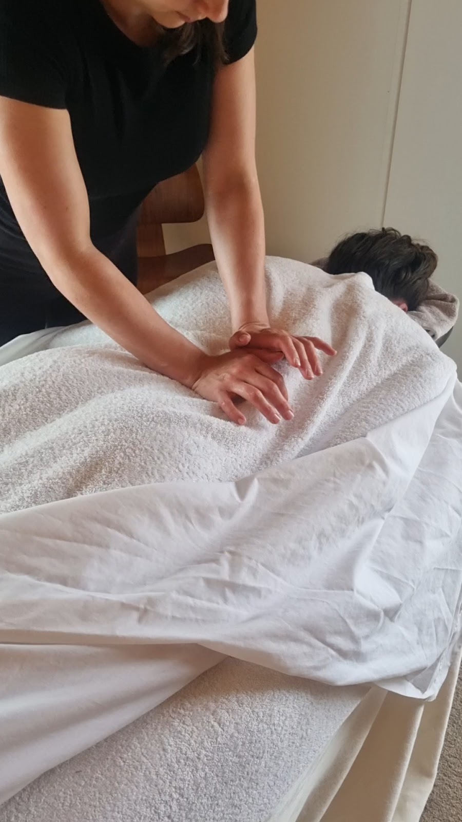 Ra Massage | 22 Peterson St, Crib Point VIC 3919, Australia | Phone: 0466 232 727