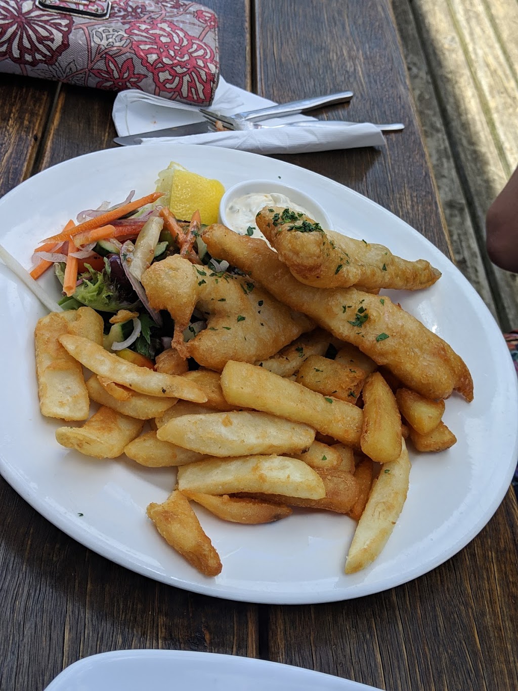 Cape Tavern | Surf Beach Rd & Market Pl, Cape Paterson VIC 3995, Australia | Phone: (03) 5674 8122