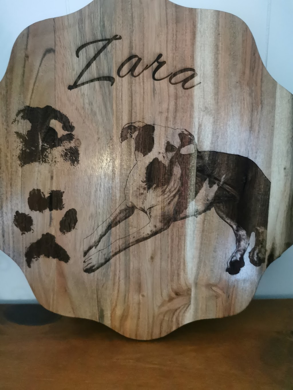 Earth & Engrave | 45 Golden Gully Rd, Golden Gully VIC 3555, Australia | Phone: 0400 572 970