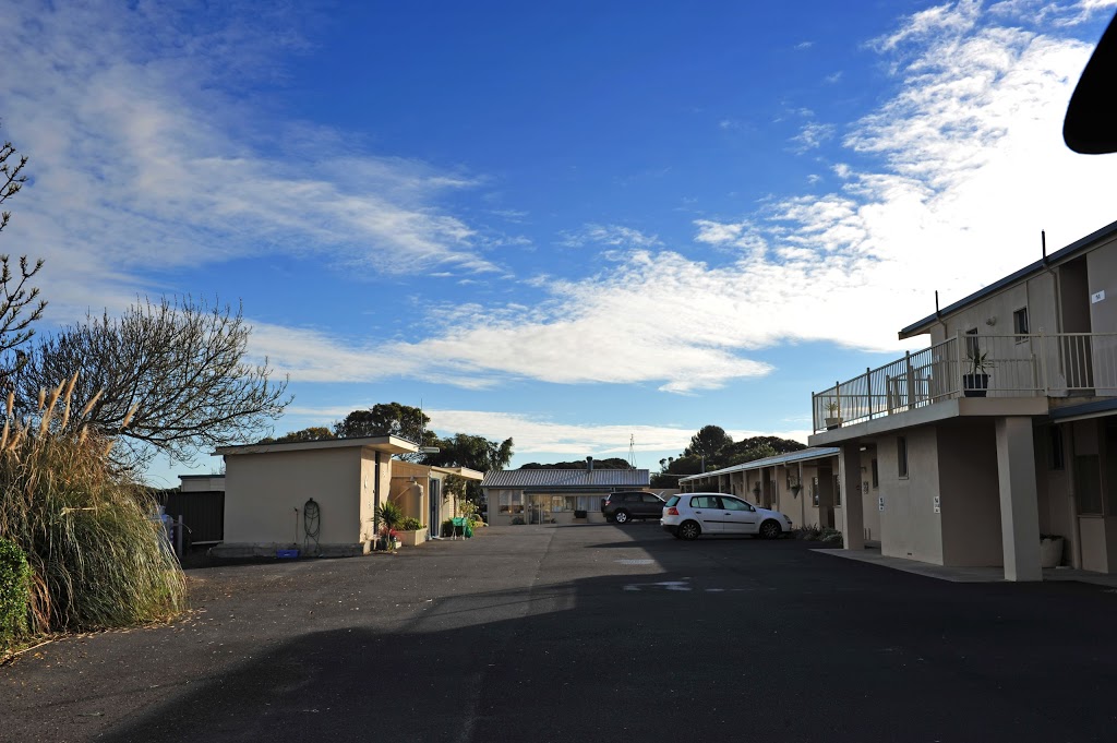 Lakeview Motel & Apartments | 2 Lakeside Terrace, Robe SA 5276, Australia | Phone: (08) 8768 2100